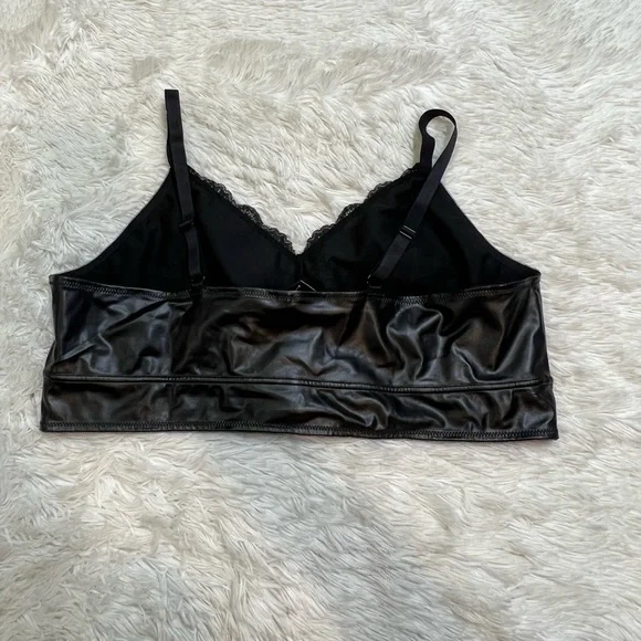 TORRID BRALETTE VEGAN LEATHER AND LACE BLACK PLEATHER BRA - Picture 5 of 5